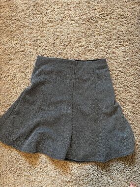 Suzy Shier houndstooth skirt never worn